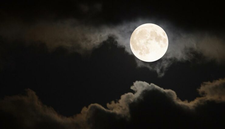 A Rare Blue Moon Will Light Up the Halloween Night Sky This Year ...